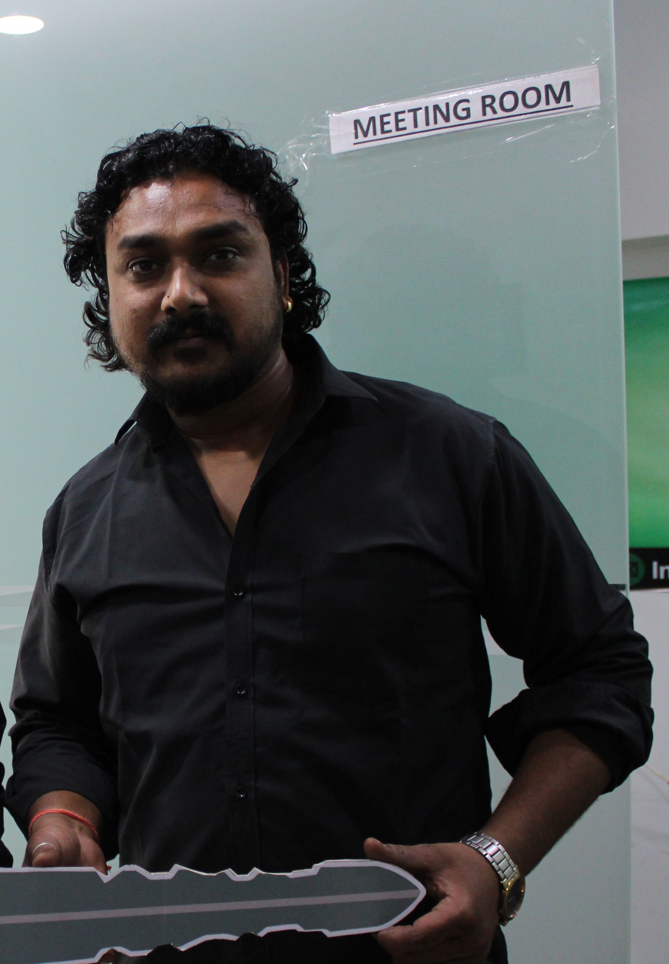 Kundan K